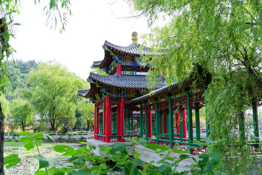 亭台楼阁
