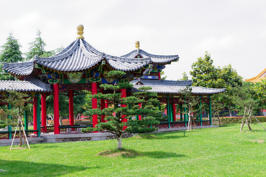 圆明园春苑