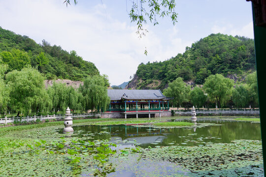 圆明园春苑