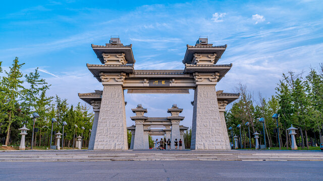 龙门石窟