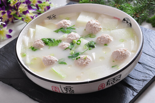 冬瓜浸肉丸