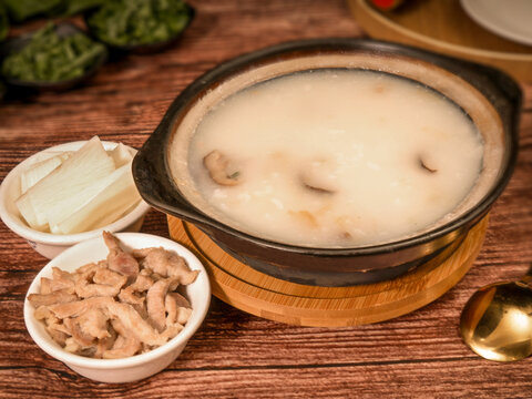 山药肉丝粥