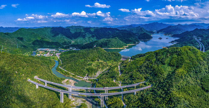 最美高速公路