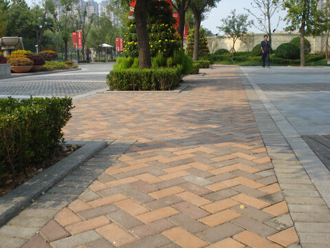 透水砖路