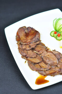 卤肉