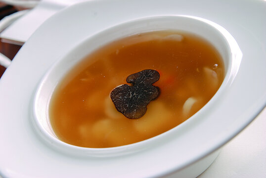 黑松露目鱼蛋