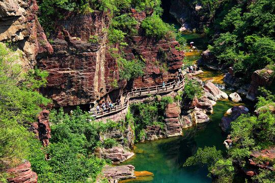 云台山红石峡意境山水