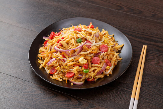 香肠炒饼