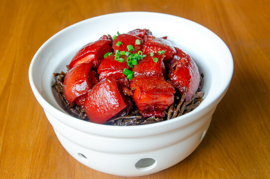 红烧肉炖干豆角