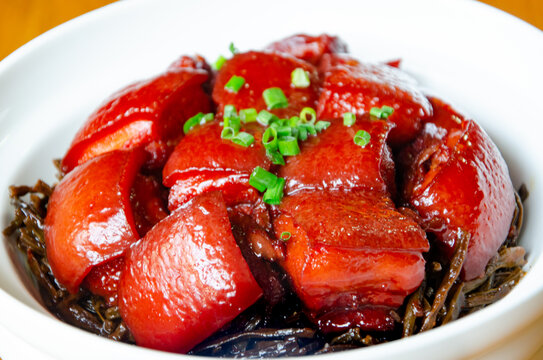 红烧肉炖干豆角