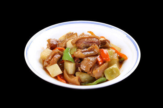 萝卜焖罐肉