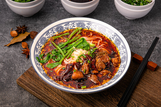 重庆辣子鸡米线