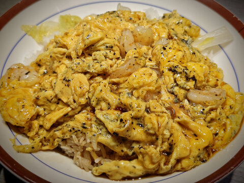 蓉黑松露虾仁炒蛋