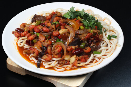 麻辣小龙虾尾面