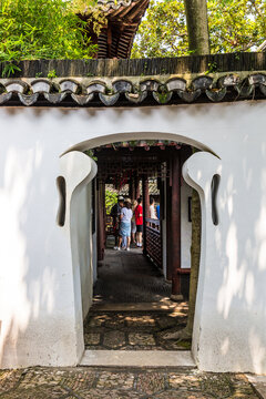 门洞