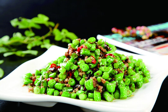 橄榄菜肉沫四季豆