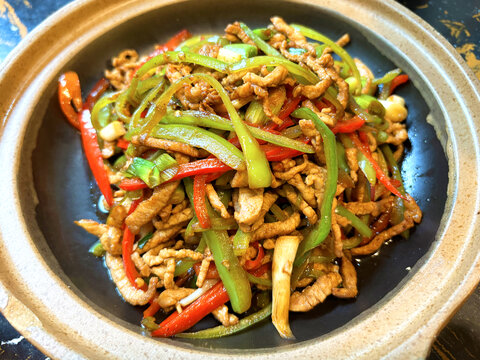 青椒炒肉