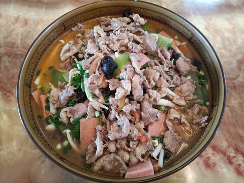 沸腾肉片