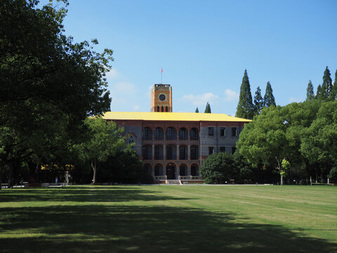 大学