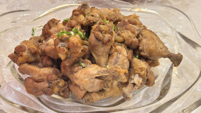 卤鸡腿