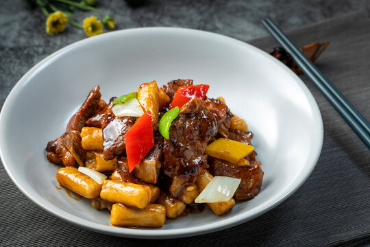黑椒蜜汁牛仔骨