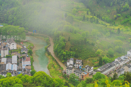 安徽的高山峡谷和大洲源山村