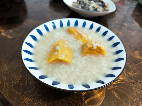一碗地瓜粥