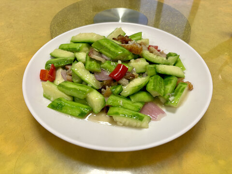 粤菜火腩肉炒胜瓜炒丝瓜炒时蔬