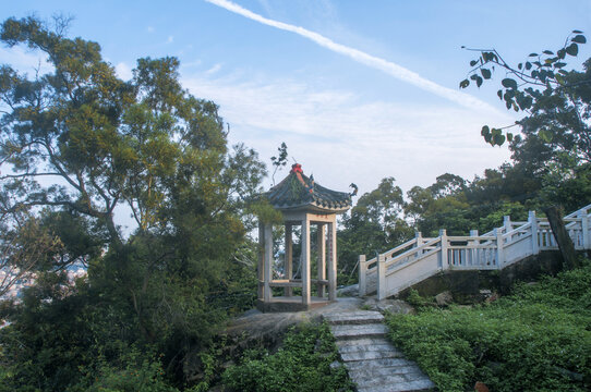 莲花峰亭子