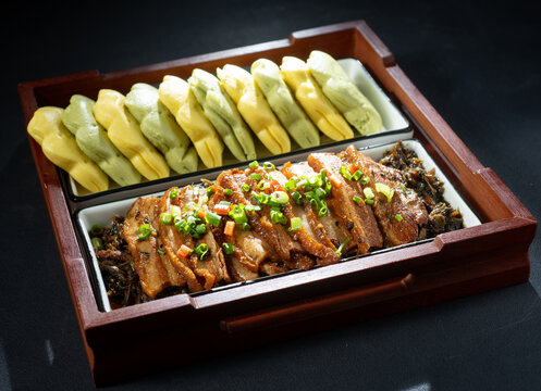 农家蒸扣肉