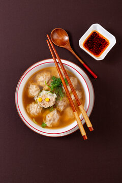 玉米鲜肉馄饨