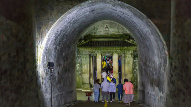 菩陀峪定东陵土下入口
