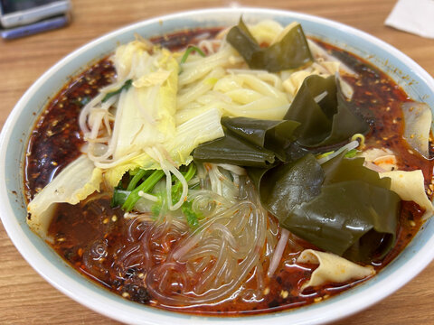 黏糊麻辣烫