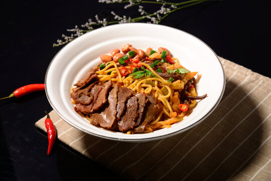 牛肉湖南米粉