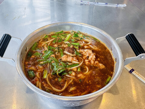 小锅米线