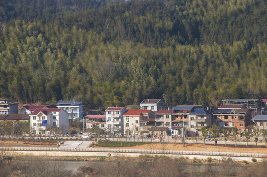 光泽乡村