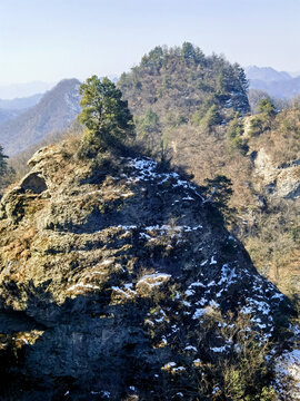 山岭