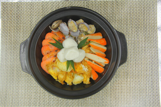 三鲜煲