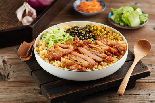 鸡扒炒饭