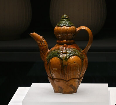 TANG SANCAI EXHIBITION 唐三彩 by MAYUYAMA & CO., LTD