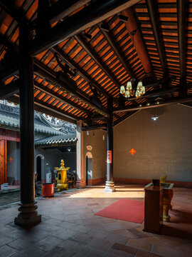 光明楼村廷美公祠