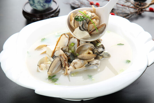 海鲜豆腐汤