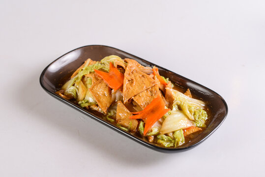 油豆腐炒白菜