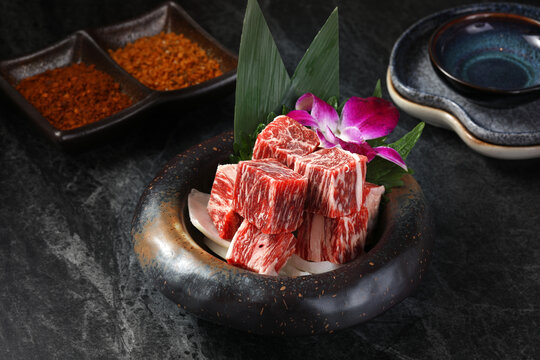 上脑牛肉粒