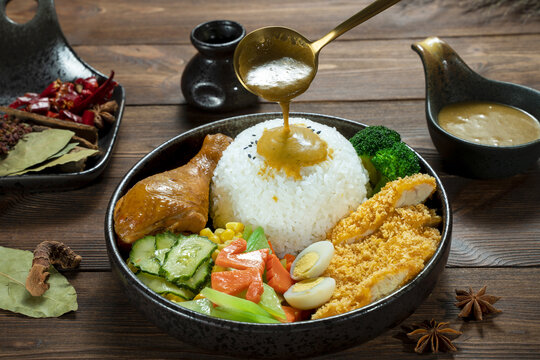 咖喱鸡排饭