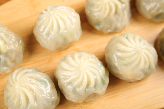 水晶小笼包
