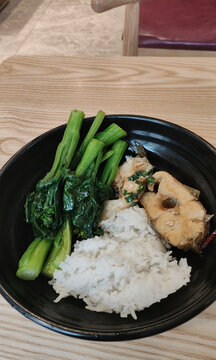 鳕鱼饭