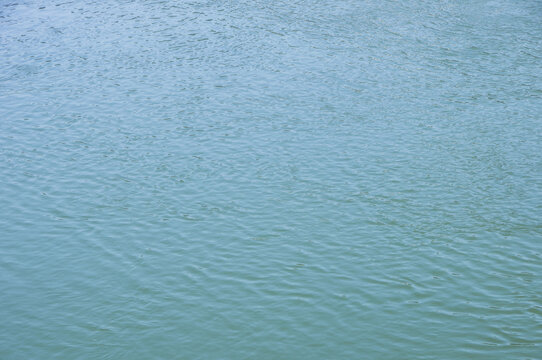 溪水水波