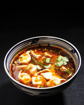 酸汤饺子