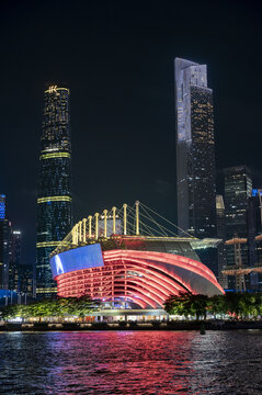珠江新城东塔西塔城夜景